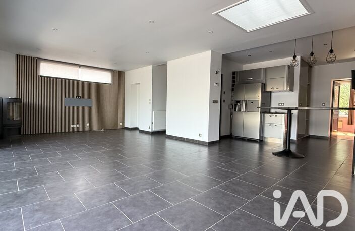 Vente Maison/villa 10 pièces — photo 3