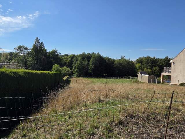 Vente Terrain à bâtir 1 500 m&sup2; — photo du bien