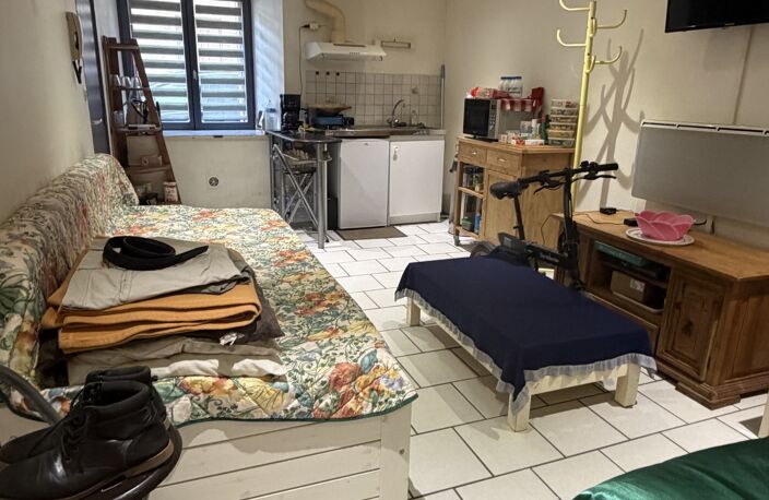 Vente Studio 1 pièce — photo 2