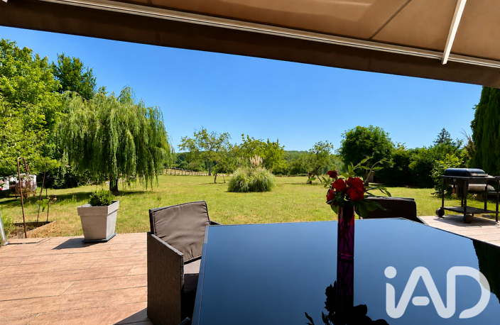 Vente Maison/villa 7 pièces — photo 2