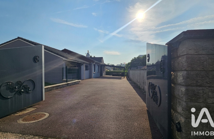 Vente Maison/villa 6 pièces — photo 2