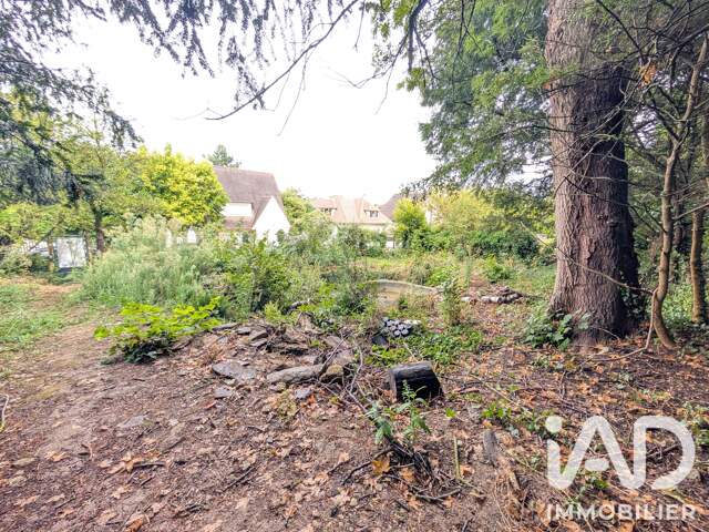 Vente Terrain 700 m&sup2; — photo du bien