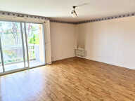 Appartement T3 - 71m2 + balcons, garage et cave — photo 3