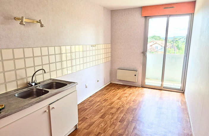 Appartement T3 - 71m2 + balcons, garage et cave — photo 5