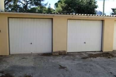Garage  112 €