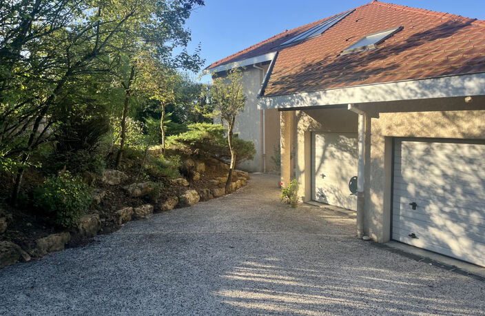 VENTE 69570 DARDILLY MAISON 200 m2 SUR UNE PARCELLE DE 1476 m2 AVEC PISCINE — photo 4