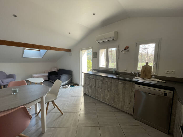 Appartement T3 meublé au 1er étage — photo 1