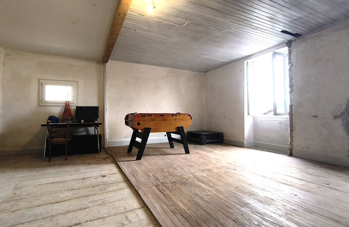 SAINT LATTIER - APPARTEMENT 87 M2- JARDIN 60 M2. IMMOCENTER — photo 3