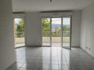 T3 avec terrasse, cave et garage, Le Clos de Santolines, 26500 BOURG LES VALENCE — photo 2