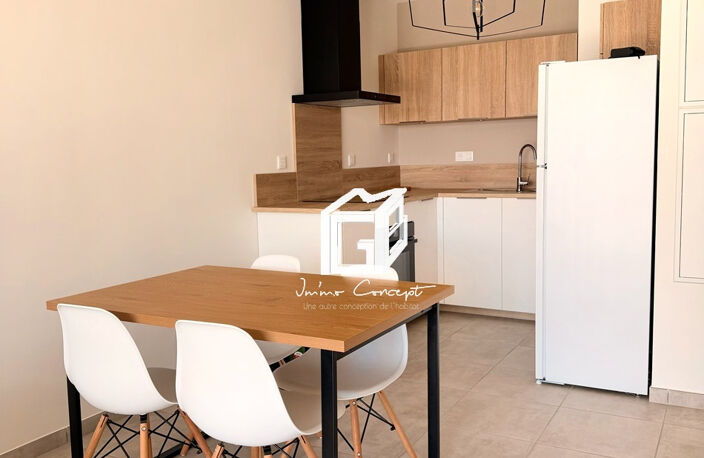 Appartement T2 avec balcon et garage — photo 2