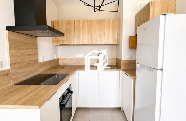 Appartement T2 avec balcon et garage — photo 3