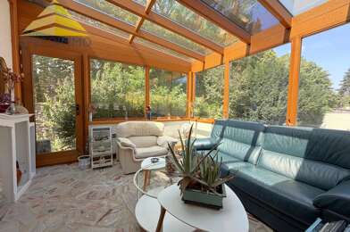 Maison 7 pièces 2050 €