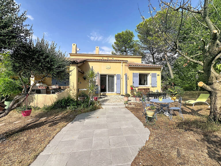 Maison Belcodene 5 pièce(s) 162 m2 — photo 1