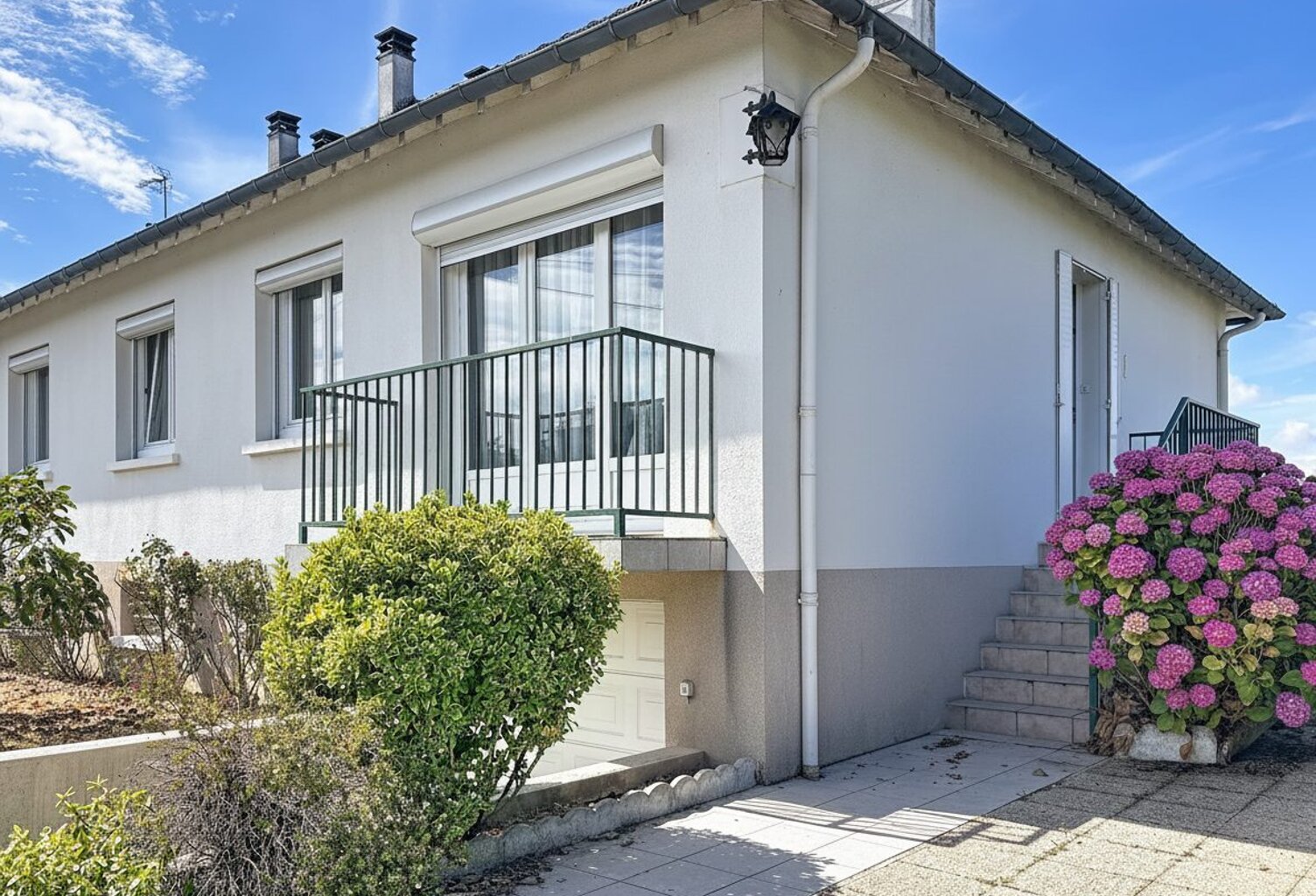 LA CHAUSSÉE SAINT VICTOR- Pavillon de 92m² habitables- 3 chamb — photo 1