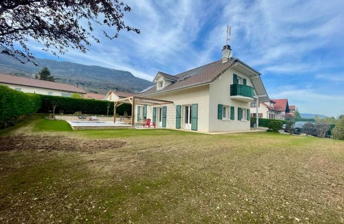 Maison 6 pièces À Louer - THOIRY — photo 2
