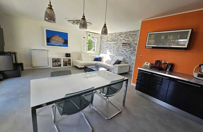 REIGNIER : APPARTEMENT DERNIERE ETAGE TYPE 3 AVEC TERRASSE — photo 3