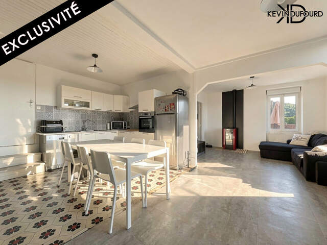 Maison de village de 60 m² sur un terrain de 300m² à SAINT — photo du bien