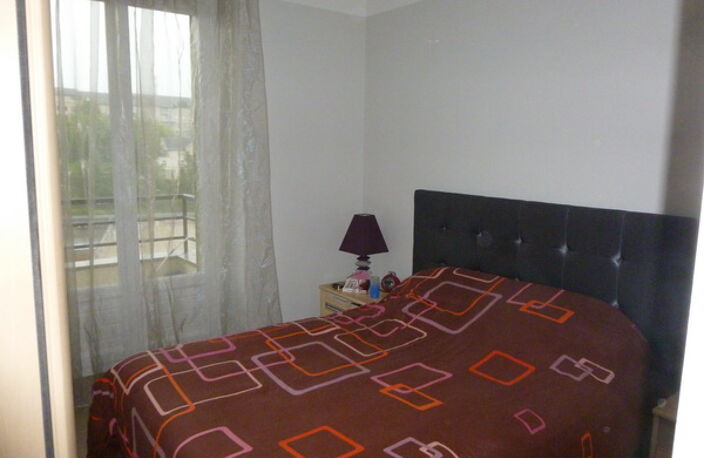LOCATION APPARTEMENT T4 RODEZ SANS FRAIS D'AGENCE — photo 2