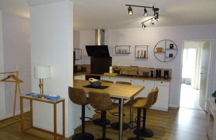 LIMOGES SECTEUR OUEST ROSE DES VENTS TRES BELLE APPARTEMENT DE 86 M² 3 CHAMBRES 3 SALLES D'EAU 3 WC LOGGIA1 — photo 4