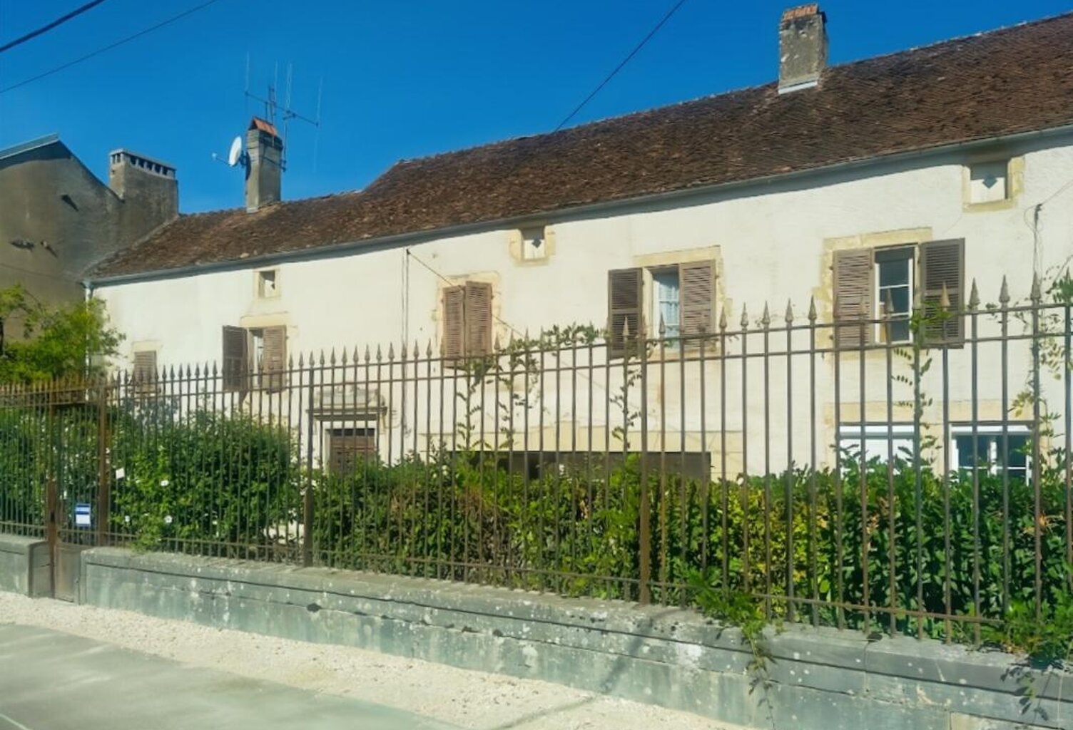 Maison de charme à vendre 13 pièces FAYL BILLOT (52) — photo 1