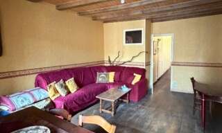 Immeuble  153 m² à vendre à La Rochefoucauld-en-Angoumois (16110)