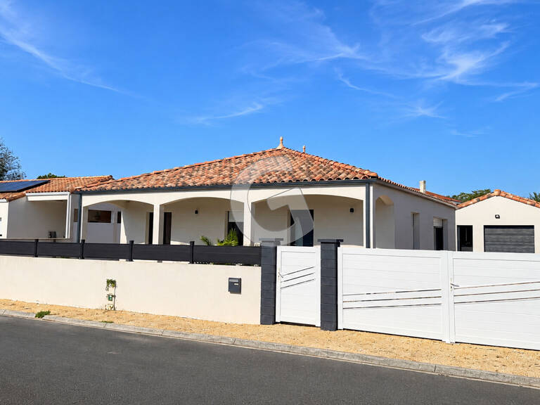 MAISON 4 PIECES- 92,30M²- À VENDRE À SAINT CYR EN TALMONDAIS — photo 1