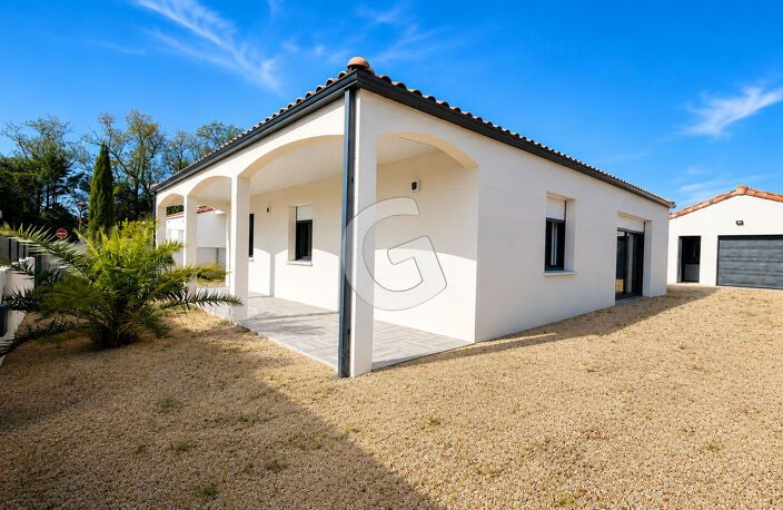 MAISON 4 PIECES- 92,30M²- À VENDRE À SAINT CYR EN TALMONDAIS — photo 2