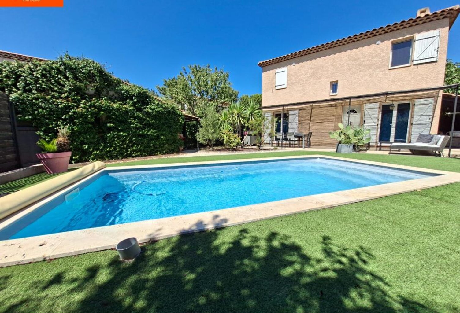 Maison de 107m² à vendre 5 pièces AUBAGNE (13)- 4 Chambres - 498 m² de terrain - Piscine — photo 1