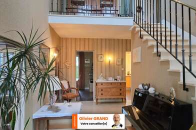 Maison 10 pièces 270400 €