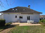 Grande maison Familiale avec Garage et Jardin - Proche Centre-bourg et Commodités — photo 2