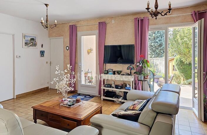 Maison 6 pièces avec garage et jardin à vendre à CHANTELOUP LES VIGNES (78) — photo 4