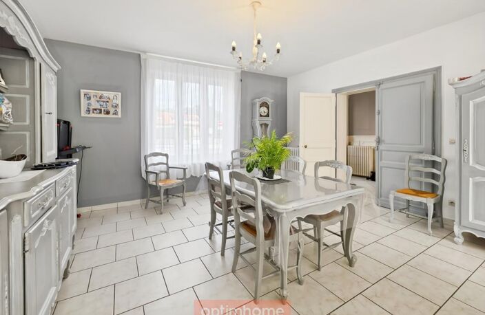 PROPRIÉTÉ DE CARACTÈRE – 213 M² – 6 CHAMBRES – GRANGE – DÉPENDANCES – TERRAIN 1 570 M² — photo 3