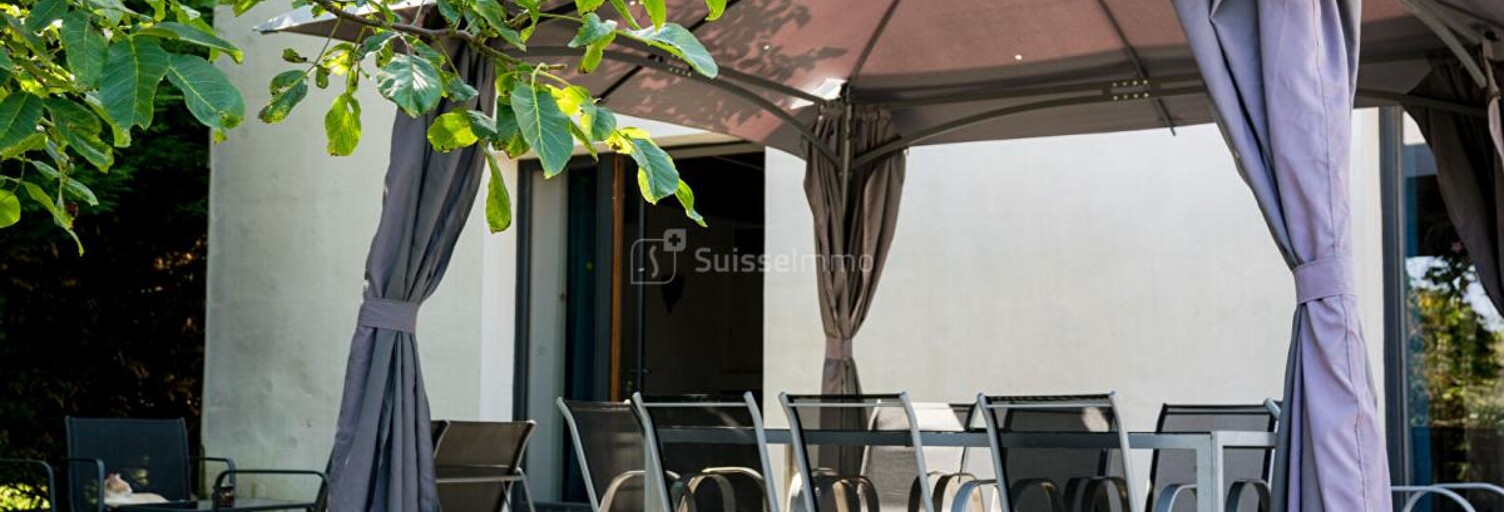 Maison 7 Pièces 232 m² à vendre à Fresne-Saint-Mamès (70130)