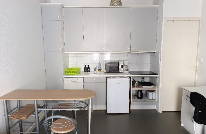 T1 — photo 2
