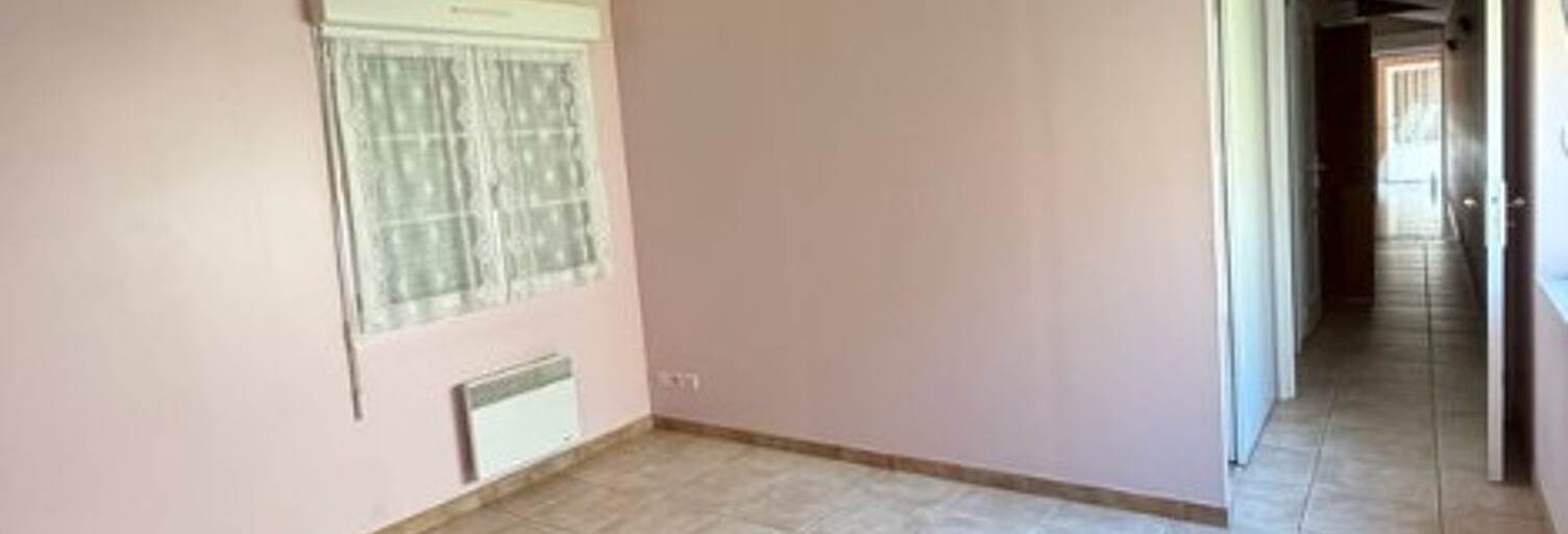 Maison 4 Pièces 110 m² à louer à Val-de-Livenne (33860)