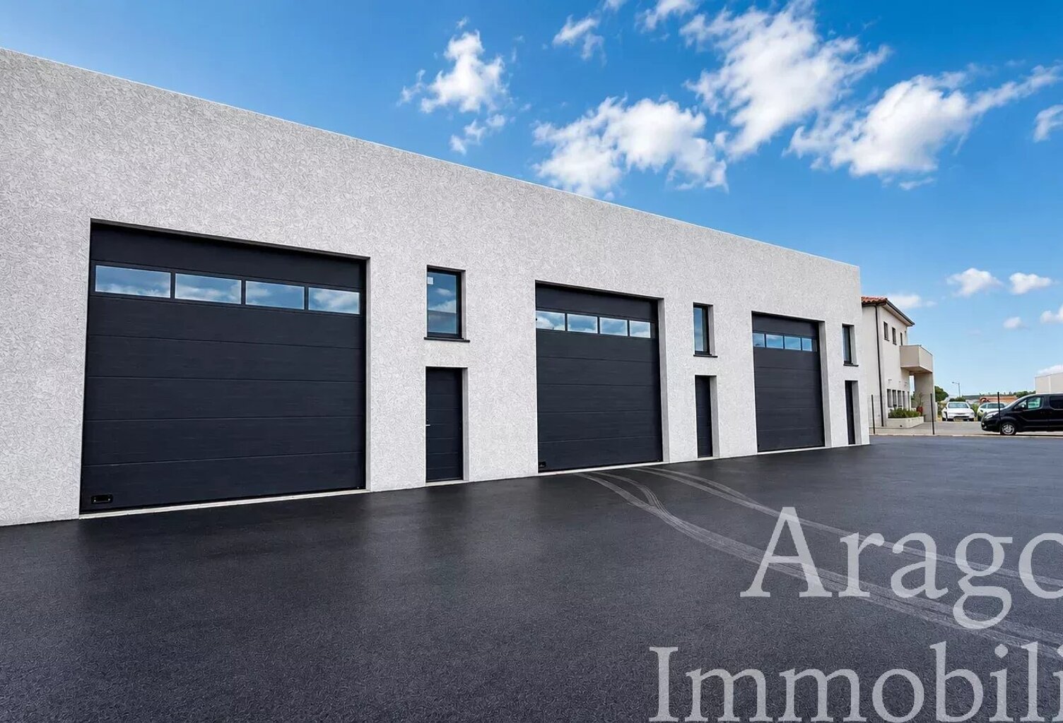 À LOUER ENTREPÔT NEUF DE 152 M²  RIVESALTES — photo 1