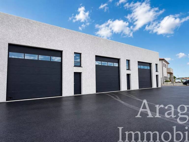 À LOUER ENTREPÔT NEUF DE 152 M²  RIVESALTES — photo 1
