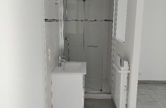 T2 — photo 2