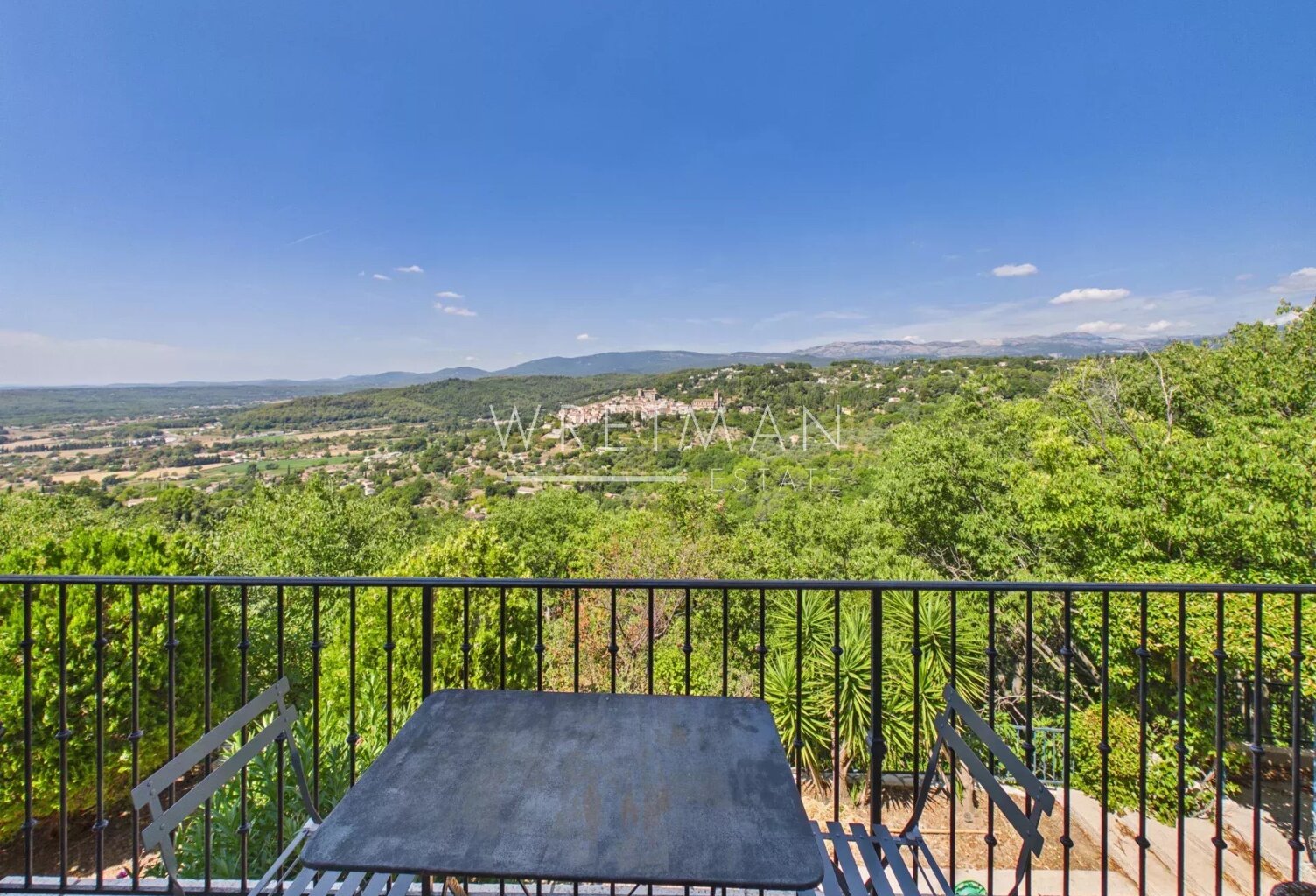 Charmante maison de village avec terrasses et vue - Montauroux — photo 1