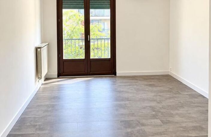 Appartement À Louer — photo 5