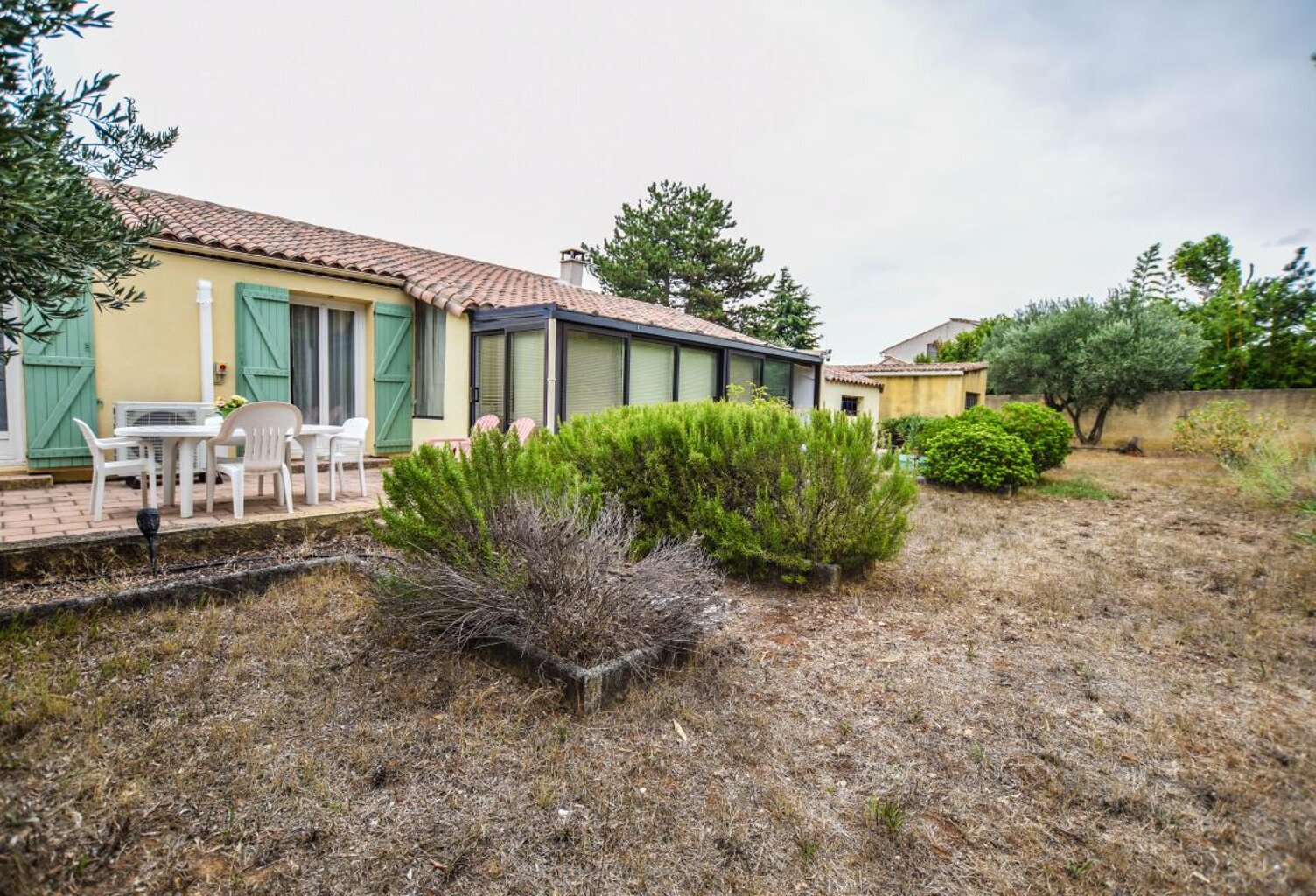 Maison de plain-pied avec grand jardin au calme à Rochefort-du-Gard — photo 1