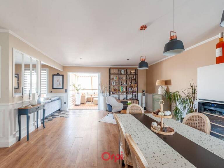 SAINT-XANDRE – MAISON RÉNOVÉE, TERRASSE, SPA & GRAND GARAGE — photo 1