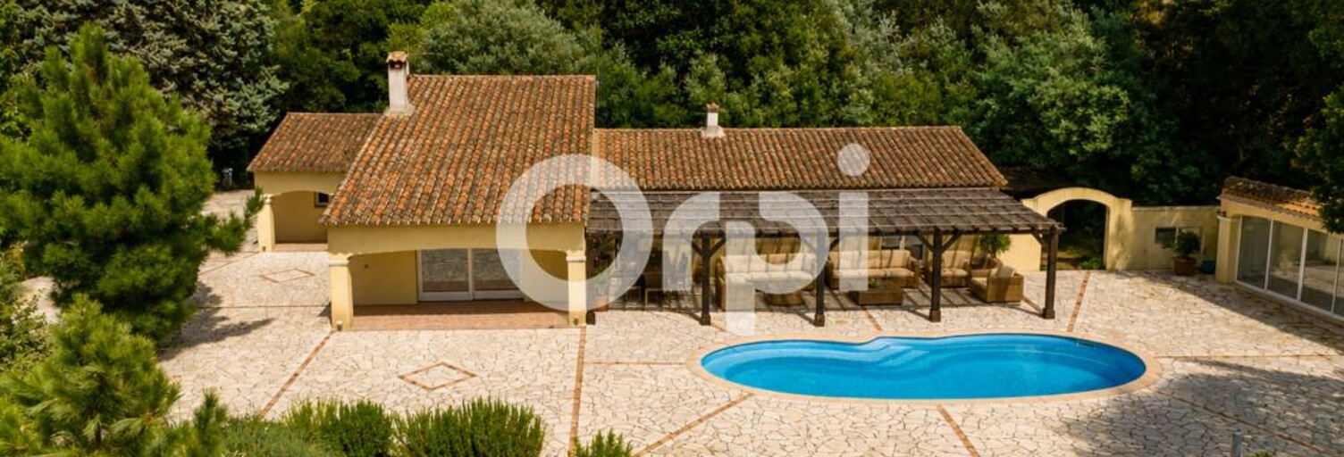 Maison 5 Pièces 220 m² à vendre à Fréjus (83600)