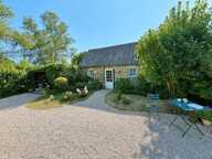 Un charme fou au cœur de Plouezoc’h ! Ensemble immobilier : maison principale, studio et dépendance — photo 4