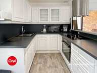 Maison À Vendre - Beau séjour lumineux - 4 chambres — photo 4