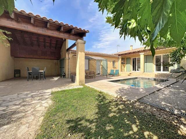 Villa familiale avec piscine – Calvisson — photo du bien