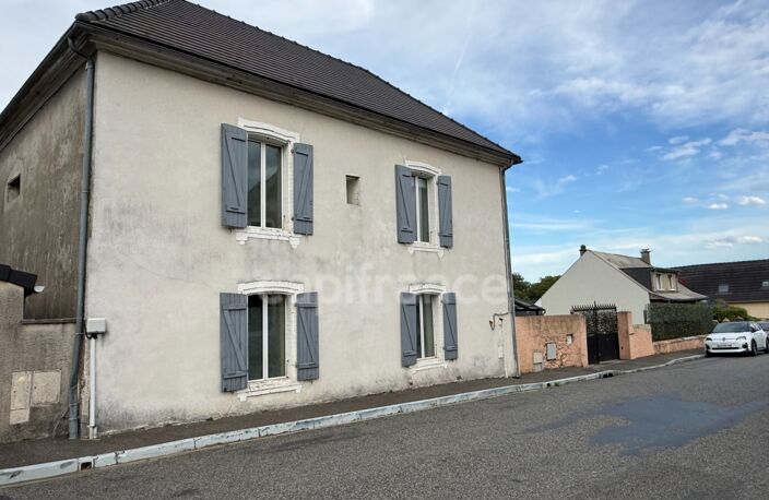 Maison de village avec garage et jardin — photo 2