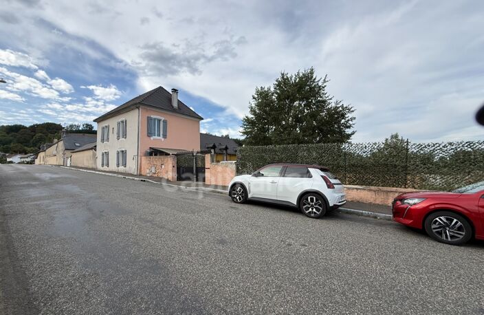 Maison de village avec garage et jardin — photo 3
