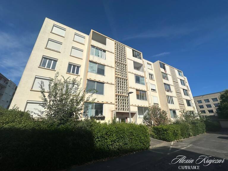 A VENDRE - Appartement T3 en résidence - 54m², 2 chambres - Loggia - Place de parking privative - Cave - BEZIERS, quartier le Carré d'Hort (34) — photo 1