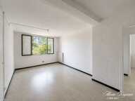 A VENDRE - Appartement T3 en résidence - 54m², 2 chambres - Loggia - Place de parking privative - Cave - BEZIERS, quartier le Carré d'Hort (34) — photo 3